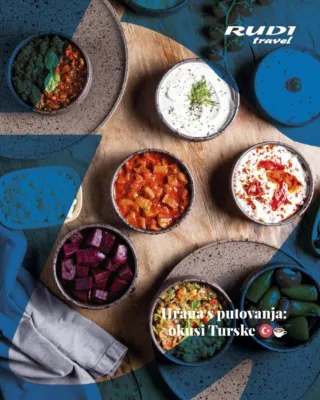 Hrana s putovanja: okusi Turske 🇹🇷☕️

Turska je zemlja u kojoj se mirisi začina, svježe pečenog kruha i slatkih delicija susreću na svakom koraku.

Meze, pide, kebab, simit, baklava i lokum dio su bogate gastronomske priče koju najbolje prati šalica turskog čaja ili kave. 🥙🍯

Jer putovanje Turskom teško je zamisliti bez stola punog različitih okusa i gostoljubivosti zbog koje svaki obrok traje malo dulje. ✨

Koji biste turski specijalitet najradije kušali?

RUDI Travel